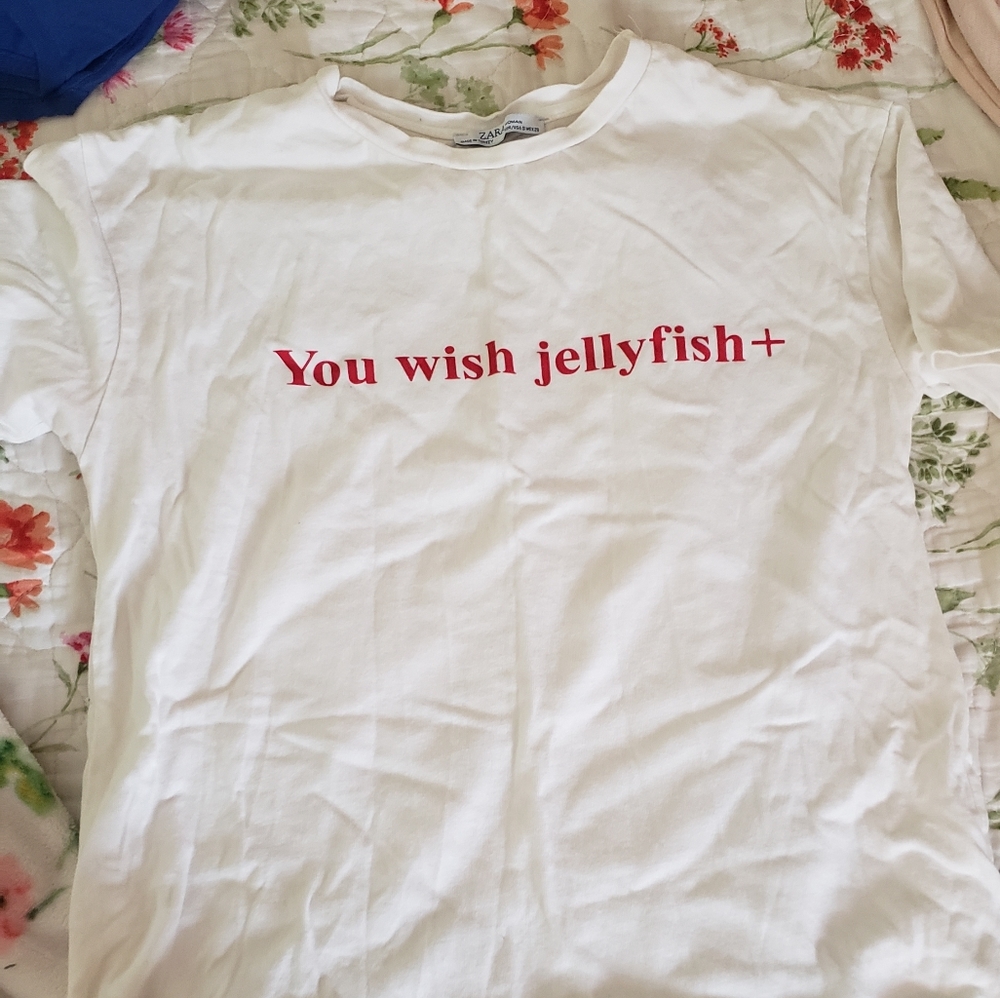 You wish jellyfish! Cute white short sleeve t-shirt